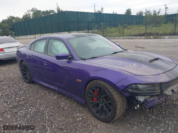 2018 Dodge Charger R/T Scat Pack with VIN 2C3CDXGJXJH318833, listed as a IAAI auction lot 40339470 with NaN miles. Bid and sale history available at carsss.com. Image 1.