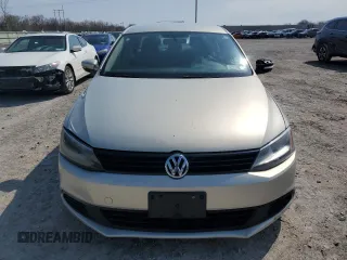 2011 Volkswagen Jetta Sedan SE w/Convenience & Sunroof PZEV with VIN 3VWDZ7AJ5BM308835, listed as a Copart auction lot 54054765 with 138,855 mi miles and Salvage Title. Bid and sale history available at carsss.com. Image 5.
