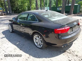 2012 Audi A5 Premium с VIN WAUCFAFR5CA000501, выставлен на аукционе IAAI как лот 42551730 с пробегом 52 924 миль миль и . История ставок и продаж доступна на DreamBid. Изображение 3.