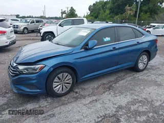 2019 Volkswagen Jetta S z VIN 3VWC57BU4KM005853, wystawiony jako IAAI lot #42183004 z przebiegiem 104 691 mil mil oraz . Historia ofert i sprzedaży dostępna na DreamBid. Obrazek 17.