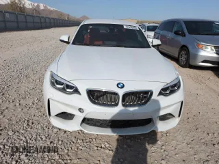 2018 BMW M2 z VIN WBS1J5C59J7B70092, wystawiony jako Copart lot #52558485 z przebiegiem 2 614 mil mil oraz Szkoda całkowita • Salvage title. Historia ofert i sprzedaży dostępna na DreamBid. Obrazek 5.