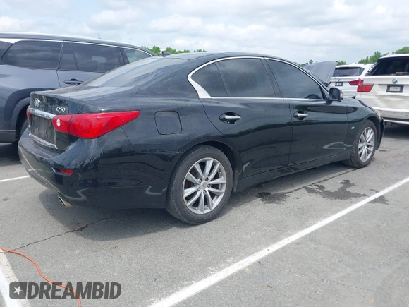 2014 Infiniti Q50 Premium with VIN JN1BV7AR1EM688240, listed as a IAAI auction lot 42118871 with 165,529 mi miles and . Bid and sale history available at DreamBid. Image 4.