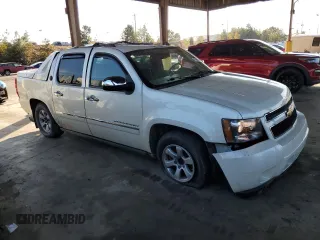 2013 Chevrolet Avalanche LTZ with VIN 3GNTKGE78DG342066, listed as a Copart auction lot 74980564 with 130,265 mi miles and Salvage Title. Bid and sale history available at DreamBid. Image 4.