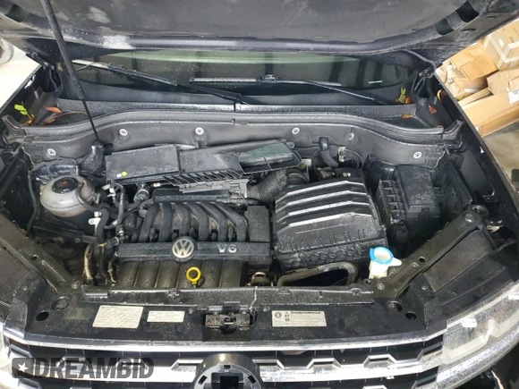2018 Volkswagen Atlas SE with VIN 1V2CR2CAXJC562263, listed as a Copart auction lot 89131485 with 145,528 mi miles and Non repairable. Bid and sale history available at DreamBid. Image 12.