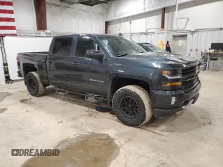 2018 Chevrolet Silverado 1500 LT with VIN 3GCUKREC2JG499724, listed as a Copart auction lot 50793375 with 132,185 mi miles and Non Repairable. Bid and sale history available at carsss.com. Image 4.