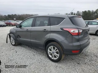 2017 Ford Escape SE with VIN 1FMCU0GD5HUC67421, listed as a Copart auction lot 86633734 with 82,929 mi miles and Salvage Title. Bid and sale history available at DreamBid. Image 2.