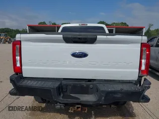 2012 Ford F-250 XL with VIN 1FT7W2B61CEA07489, listed as a IAAI auction lot 42036011 with 249,546 mi miles and . Bid and sale history available at DreamBid. Image 16.