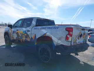 2023 Chevrolet Silverado 1500 LT Trail Boss with VIN 3GCUDFED3PG197885, listed as a IAAI auction lot 41733427 with 64,911 mi miles and . Bid and sale history available at DreamBid. Image 3.