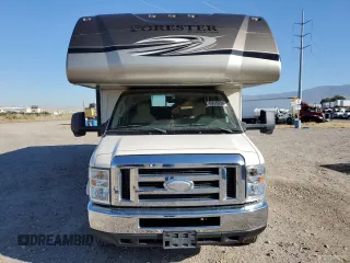 2016 Ford Econoline Commercial with VIN 1FDXE4FS7GDC01103, listed as a Copart auction lot 69039204 with 9,986 mi miles and Salvage Title. Bid and sale history available at carsss.com. Image 5.