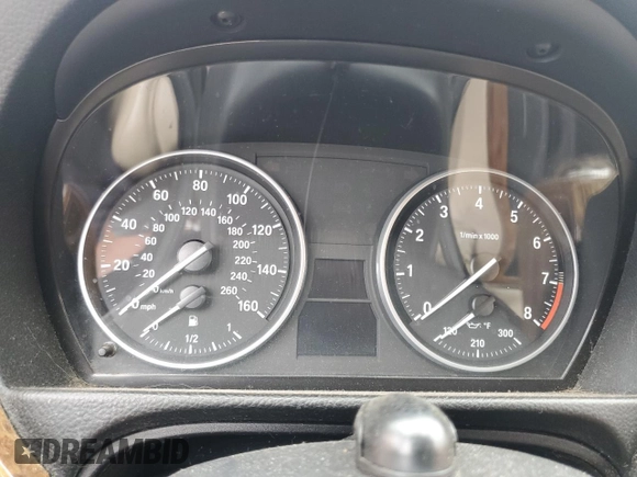 2007 BMW 3 Series 328i z VIN WBAWB33587PV70159, wystawiony jako Copart lot #57220185 z przebiegiem Nie podano mil oraz Szkoda całkowita • Salvage title. Historia ofert i sprzedaży dostępna na DreamBid. Obrazek 9.