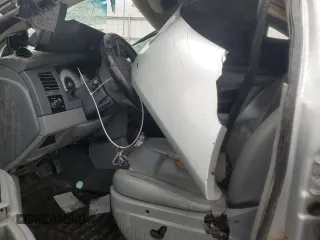 2004 Dodge Durango SLT with VIN 1D4HB48D24F125180, listed as a Copart auction lot 55140705 with Not provided miles and Salvage title. Bid and sale history available at DreamBid. Image 7.