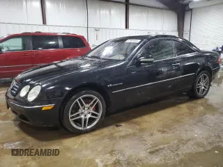 2000 Mercedes-Benz CL 500/600 z VIN WDBPJ75J5YA002286, wystawiony jako Copart lot #57941605 z przebiegiem 66 900 mil mil oraz Szkody całkowita. Historia ofert i sprzedaży dostępna na DreamBid. Obrazek 1.