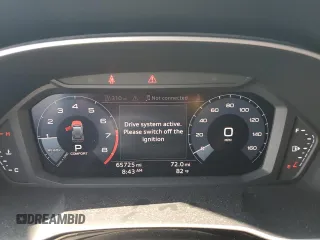 2019 Audi Q3 Premium z VIN WA1AECF34K1076675, wystawiony jako Copart lot #64700065 z przebiegiem 65 725 mil mil oraz Szkoda całkowita • Salvage title. Historia ofert i sprzedaży dostępna na DreamBid. Obrazek 9.