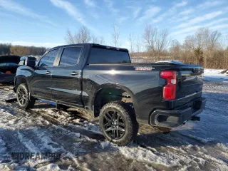 2022 Chevrolet Silverado 1500 Custom Trail Boss with VIN 3GCPDCED9NG629033, listed as a Copart auction lot 42875165 with 42,537 mi miles and Salvage Title. Bid and sale history available at DreamBid. Image 2.