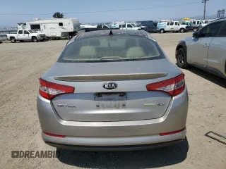 2013 Kia Optima EX z VIN KNAGM4AD2D5039495, wystawiony jako Copart lot #59631305 z przebiegiem Nie podano mil oraz Szkoda całkowita • Salvage title. Historia ofert i sprzedaży dostępna na DreamBid. Obrazek 6.