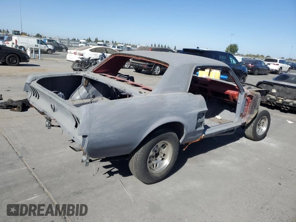 1967 Ford Mustang z VIN 7R01C187037, wystawiony jako Copart lot #76797114 z przebiegiem Nie podano mil oraz Szkoda całkowita • Salvage title. Historia ofert i sprzedaży dostępna na DreamBid. Obrazek 3.