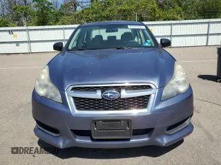 2014 Subaru Legacy 2.5i with VIN 4S3BMBA63E3025475, listed as a Copart auction lot 62383705 with 182,818 mi miles and Clean title. Bid and sale history available at DreamBid. Image 5.