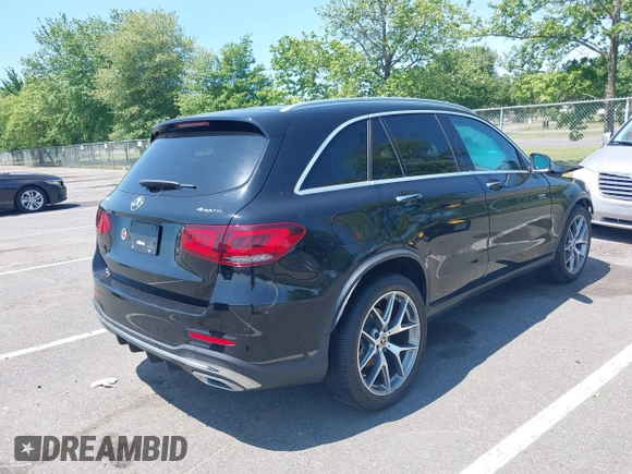 2021 Mercedes-Benz GLC 300 with VIN W1N0G8EB6MF880606, listed as a IAAI auction lot 42387749 with 22,546 mi miles and . Bid and sale history available at DreamBid. Image 4.