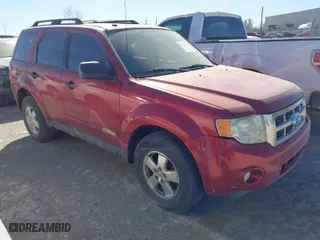 2008 Ford Escape XLT with VIN 1FMCU031X8KE48053, listed as a IAAI auction lot 41755683 with 176,144 mi miles. Bid and sale history available at carsss.com. Image 1.