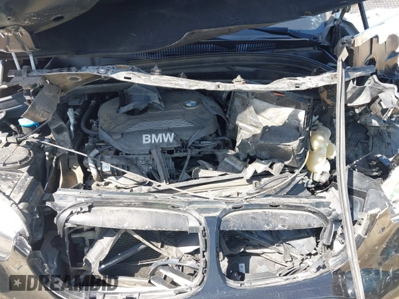 2017 BMW X1 sDrive28i z VIN WBXHU7C31H5H33748, wystawiony jako IAAI lot #42003198 z przebiegiem 71 274 mil mil oraz . Historia ofert i sprzedaży dostępna na DreamBid. Obrazek 10.