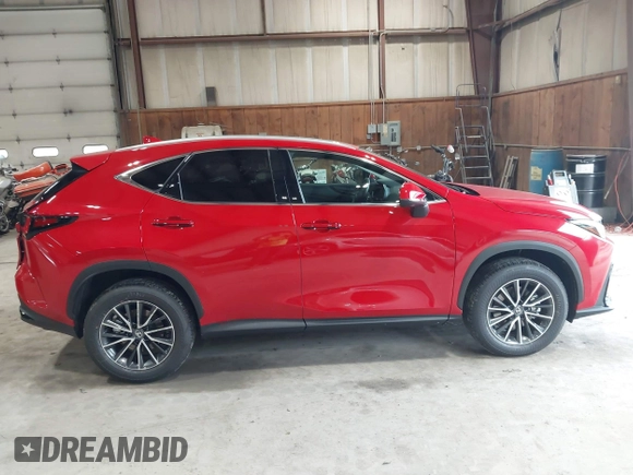 2025 Lexus NX 350 Premium z VIN 2T2GGCEZ5SC086994, wystawiony jako IAAI lot #42482143 z przebiegiem 169 mil mil oraz . Historia ofert i sprzedaży dostępna na DreamBid. Obrazek 13.