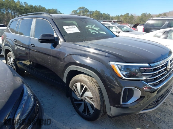 2024 Volkswagen Atlas SE с VIN 1V2JR2CA8RC622379, выставлен на аукционе IAAI как лот 41650590 с пробегом 5 962 миль миль и . История ставок и продаж доступна на DreamBid. Изображение 1.