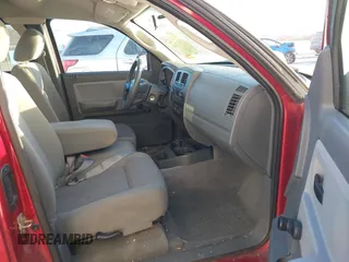 2006 Dodge Dakota ST with VIN 1D7HE22K36S697830, listed as a IAAI auction lot 41611944 with 95,811 mi miles and . Bid and sale history available at DreamBid. Image 5.