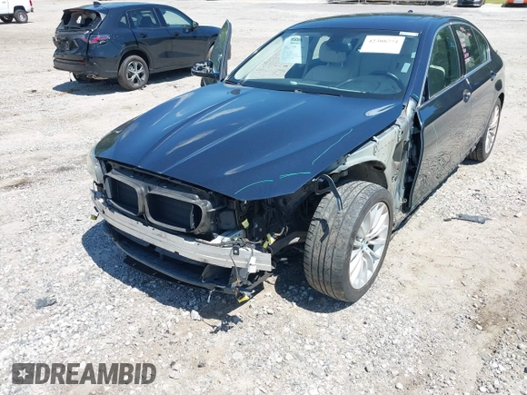 2014 BMW 5 Series 528i z VIN WBA5A5C57ED509930, wystawiony jako IAAI lot #42308771 z przebiegiem 105 286 mil mil oraz . Historia ofert i sprzedaży dostępna na DreamBid. Obrazek 6.