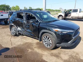 2024 Toyota Corolla Cross XLE с VIN 7MUDAAAG3RV083617, выставлен на аукционе IAAI как лот 41919029 с пробегом 14 594 миль миль и . История ставок и продаж доступна на DreamBid. Изображение 1.