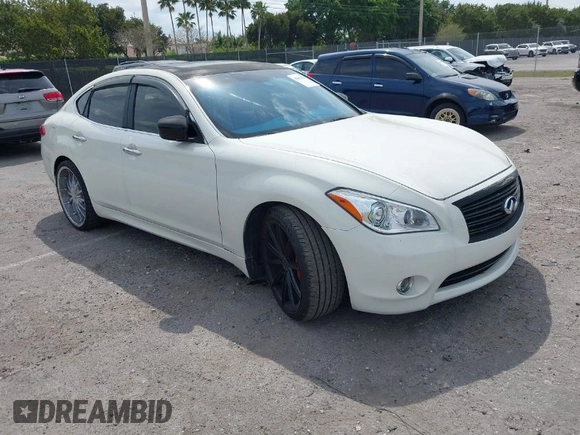 2011 Infiniti M with VIN JN1BY1AP7BM325701, listed as a IAAI auction lot 41861484 with 151,955 mi miles and . Bid and sale history available at DreamBid. Image 1.
