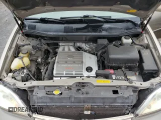 2002 Lexus RX 300 with VIN JTJGF10U720122702, listed as a Copart auction lot 60160714 with 120,775 mi miles and Non Repairable. Bid and sale history available at carsss.com. Image 12.