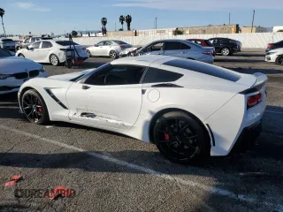2017 Chevrolet Corvette 1LT with VIN 1G1YB2D79H5104395, listed as a Copart auction lot 45605385 with 41,792 mi miles and Salvage Title. Bid and sale history available at carsss.com. Image 2.