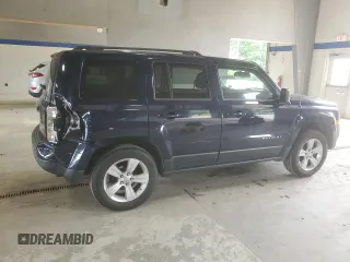 2015 Jeep Patriot Latitude z VIN 1C4NJRFB5FD125674, wystawiony jako Copart lot #60282055 z przebiegiem 73 330 mil mil oraz Szkoda całkowita • Salvage title. Historia ofert i sprzedaży dostępna na DreamBid. Obrazek 3.