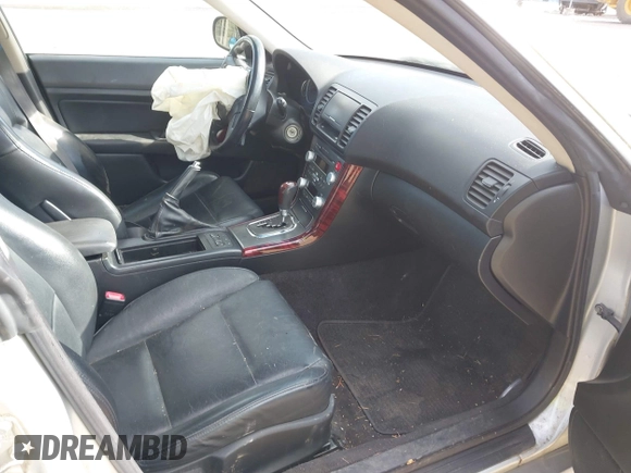 2007 Subaru Legacy Outback Limited with VIN 4S4BP62C777338569, listed as a IAAI auction lot 42218266 with 161,385 mi miles and . Bid and sale history available at DreamBid. Image 5.