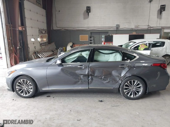 2015 Hyundai Genesis 3.8L with VIN KMHGN4JE7FU021717, listed as a IAAI auction lot 41942072 with 38,065 mi miles. Bid and sale history available at carsss.com. Image 14.