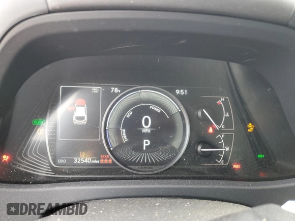 2023 Lexus UX 250h Premium с VIN JTHP6JBH8P2133821, выставлен на аукционе Copart как лот 61007355 с пробегом 32 540 миль миль и Списание • Salvage title. История ставок и продаж доступна на DreamBid. Изображение 9.
