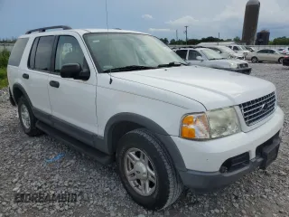 2003 Ford Explorer XLT with VIN 1FMZU63K63UB10345, listed as a Copart auction lot 61130955 with 116,918 mi miles and Salvage title. Bid and sale history available at DreamBid. Image 4.