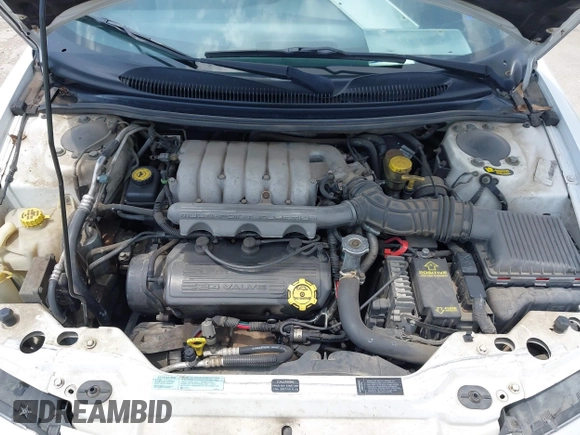 1997 Chrysler Sebring JX z VIN 3C3EL45H4VT624613, wystawiony jako IAAI lot #42262828 z przebiegiem Nie podano mil oraz . Historia ofert i sprzedaży dostępna na DreamBid. Obrazek 10.