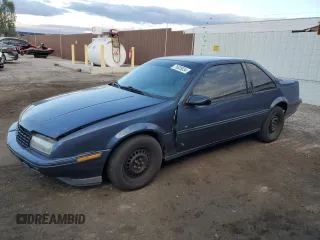 1996 Chevrolet Beretta z VIN 1G1LV15M8TY185316, wystawiony jako Copart lot #76835634 z przebiegiem 87 232 mil mil oraz Szkoda całkowita • Salvage title. Historia ofert i sprzedaży dostępna na DreamBid. Obrazek 1.