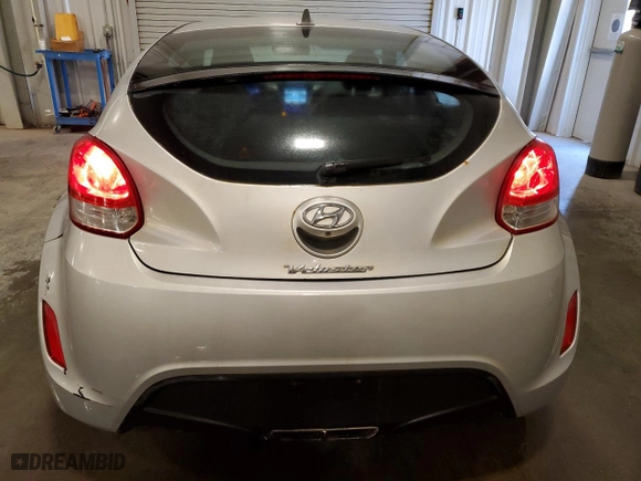 2015 Hyundai Veloster RE:FLEX with VIN KMHTC6AD3FU245154, listed as a Copart auction lot 47603005 with 122,159 mi miles and Non Repairable. Bid and sale history available at carsss.com. Image 6.