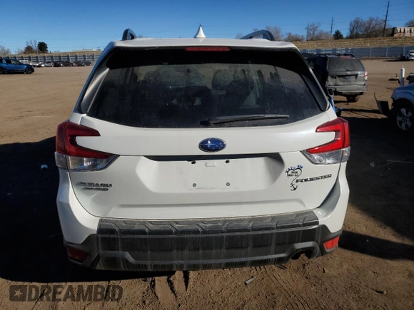 2021 Subaru Forester Premium z VIN JF2SKAJC1MH431330, wystawiony jako Copart lot #46652445 z przebiegiem 17 957 mil mil oraz Szkoda całkowita • Salvage title. Historia ofert i sprzedaży dostępna na DreamBid. Obrazek 6.