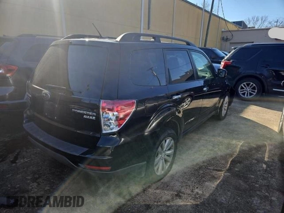 2013 Subaru Forester X Limited with VIN JF2SHAEC9DH416907, listed as a Copart auction lot 43210225 with 232,278 mi miles and Clean title. Bid and sale history available at DreamBid. Image 4.