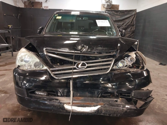 2007 Lexus GX 470 with VIN JTJBT20X070129274, listed as a IAAI auction lot 41706174 with 121,481 mi miles. Bid and sale history available at carsss.com. Image 6.