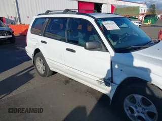 2003 Subaru Forester XS with VIN JF1SG65623H742223, listed as a IAAI auction lot 41713210 with 185,779 mi miles. Bid and sale history available at carsss.com. Image 6.