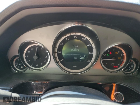 2011 Mercedes-Benz E 350 Luxury with VIN WDDHF8HB6BA383967, listed as a Copart auction lot 58810805 with 155,271 mi miles and Salvage title. Bid and sale history available at DreamBid. Image 9.