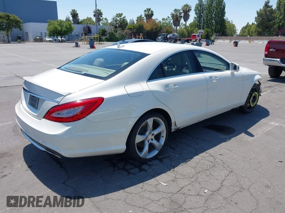 2014 Mercedes-Benz CLS 550 with VIN WDDLJ7DB6EA102554, listed as a IAAI auction lot 42451281 with 67,592 mi miles and . Bid and sale history available at DreamBid. Image 4.