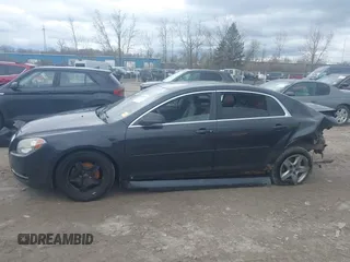 2009 Chevrolet Malibu 1LS with VIN 1G1ZG57B49F241523, listed as a IAAI auction lot 42030481 with 167,527 mi miles and . Bid and sale history available at DreamBid. Image 15.