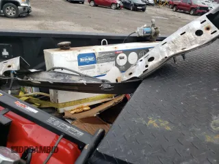 2023 Ford F-350 с VIN 1FT8X3BA3PEC79964, выставлен на аукционе Copart как лот 80507954 с пробегом 18 604 миль миль и Списание • Salvage title. История ставок и продаж доступна на DreamBid. Изображение 12.