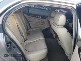 2008 Jaguar XJ Vanden Plas with VIN SAJWA82B18SH28807, listed as a Copart auction lot 42571155 with 97,548 mi miles and Salvage Title. Bid and sale history available at carsss.com. Image 11.