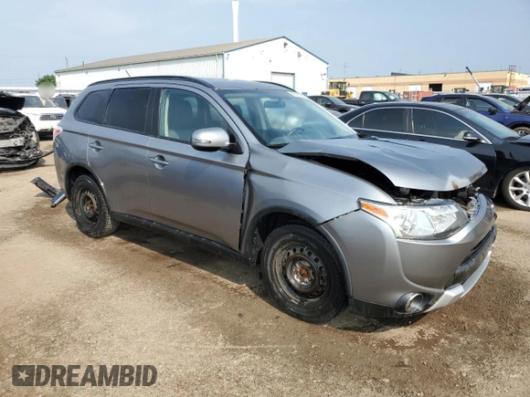 2015 Mitsubishi Outlander SE with VIN JA4JZ3AX8FZ600545, listed as a Copart auction lot 64548555 with 200,866 mi miles and Salvage title. Bid and sale history available at DreamBid. Image 4.